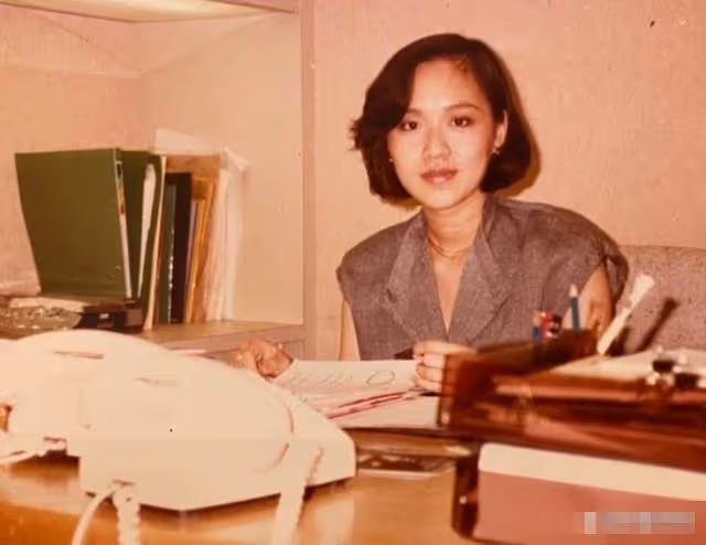 1個包抵一套房,知名女星自曝擁有100個包,轉行賣珠寶後收入過億