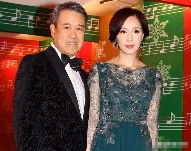 1個包抵一套房,知名女星自曝擁有100個包,轉行賣珠寶後收入過億