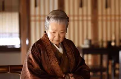 演員曹翠芬：一心愛譚天倩56年後悔沒有孩子