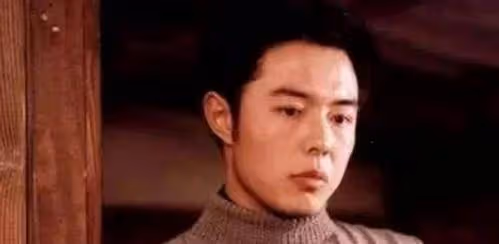 「囂張」的張鐵林終於為自己的無知付出了代價