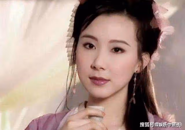 她曾是「台灣第一美女」，下巴變形被指整容失敗，今52歲還在裝嫩