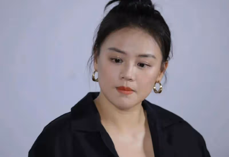楊紫吃蛋糕？馬思純拖累三字？胡一天自作孽？鞠婧禕演電影？
