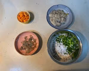 炸蝦餅，蚝炸（湛江小吃）