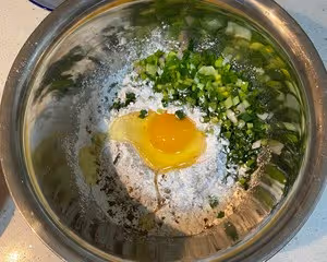 炸蝦餅，蚝炸（湛江小吃）