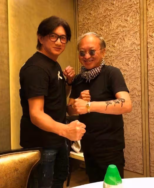 擺脫幸福肥,51歲吳奇隆曬近照,暴瘦一圈回顏值巔峰:所有光鮮的背後,都是苦行僧般的自律