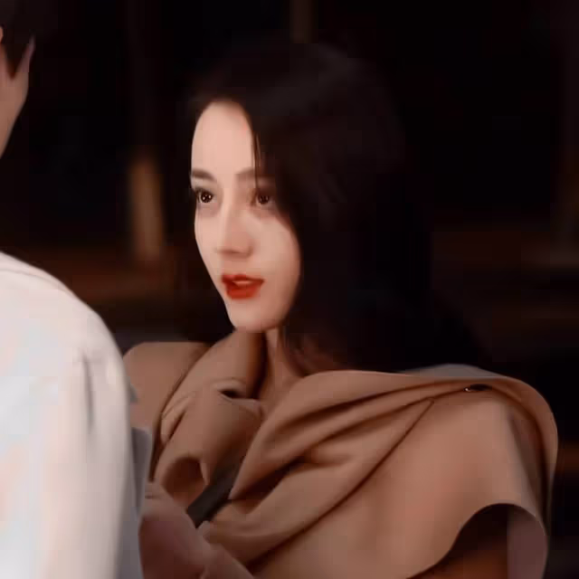 滿臉痘、肚子大、皮膚黑!生圖裡的明星,讓我看見了人間真實