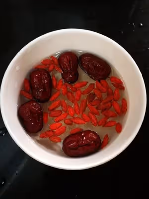 椰子烏雞湯