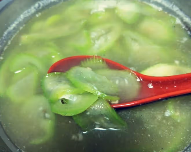 簡單的絲瓜湯