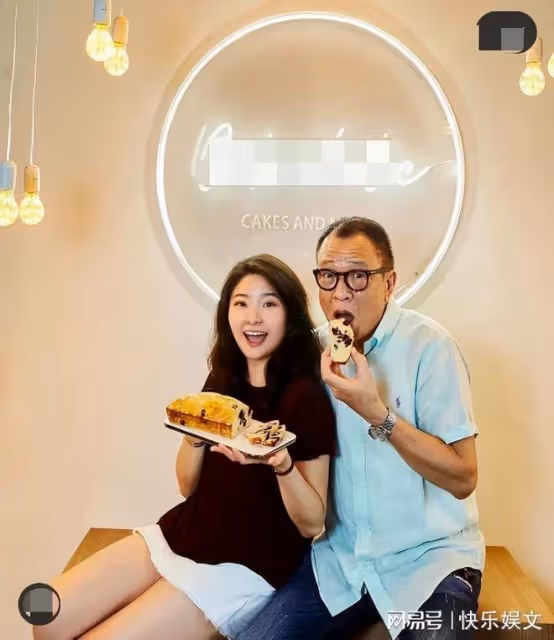 73歲香港資深演員宣布移居海外！30年前已拿到綠卡，已購置豪宅開餐館
