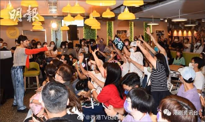 姚焯菲希望衝出麥花臣開唱!稱有代溝唔明張馳豪講乜