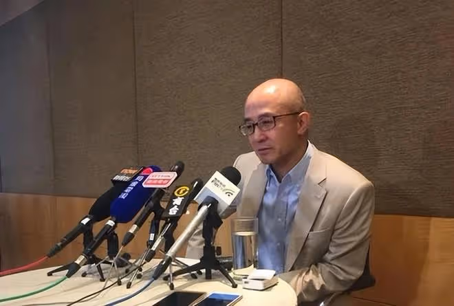 霍啟剛「後爹」背後的羅氏家族,上演了一場豪門大戲...