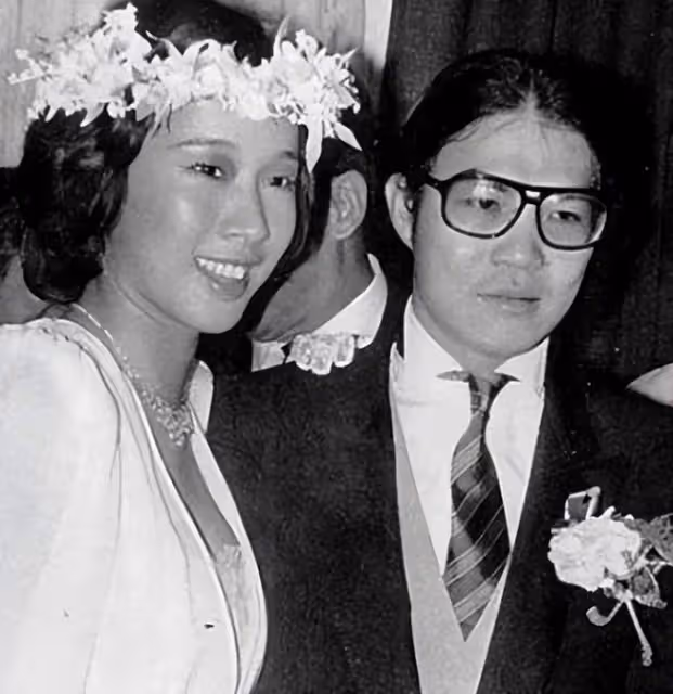 霍啟剛「後爹」背後的羅氏家族,上演了一場豪門大戲...