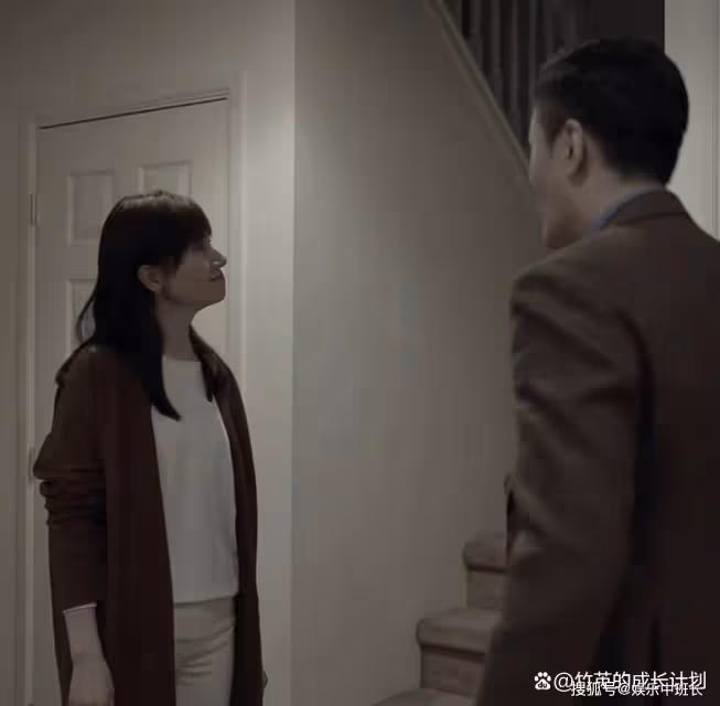 《玫瑰之戰》宋嘉辰入獄，情人離他而去，只有原配為他奔波