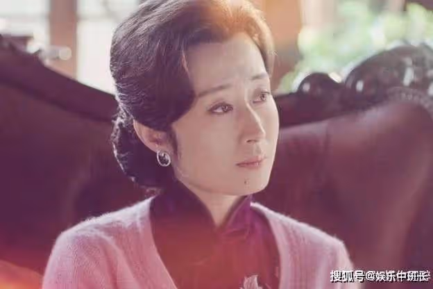 《偽裝者》5年後，女主無戲可拍，3個女配卻個個火得發紫