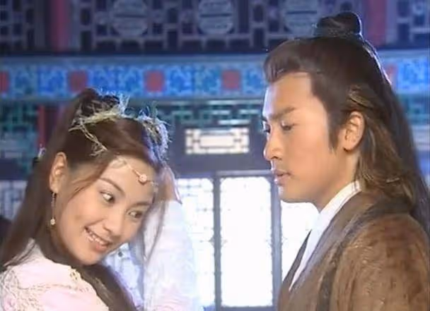 原來這些童年女神都不是中國人,有的結婚退隱,有的離婚破產