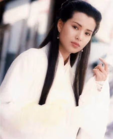 原來這些童年女神都不是中國人,有的結婚退隱,有的離婚破產