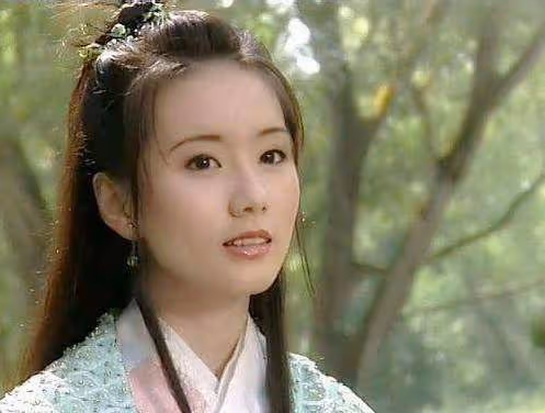 原來這些童年女神都不是中國人,有的結婚退隱,有的離婚破產