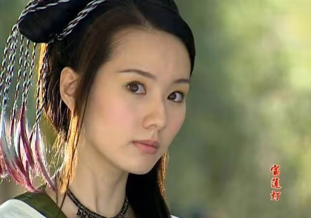 原來這些童年女神都不是中國人,有的結婚退隱,有的離婚破產