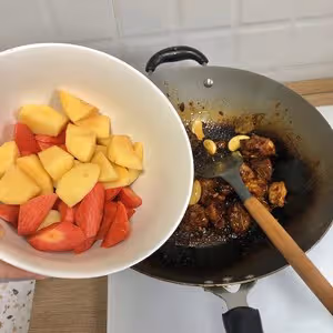 香到隔壁鄰居突然來敲門問我要菜譜的紅燒排骨