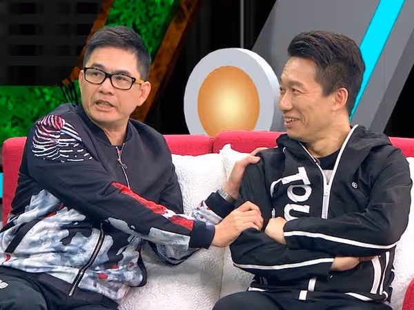 被看衰一輩子！宏都拉斯捨棄台塑職位「堅持進演藝圈」「從打雜開始」年過50終於被看見：做人別妄自菲薄