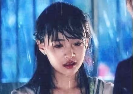 想要知道明星顏值多高?只要「一場大雨」就可以了,網友:看到圖二笑噴了啦!