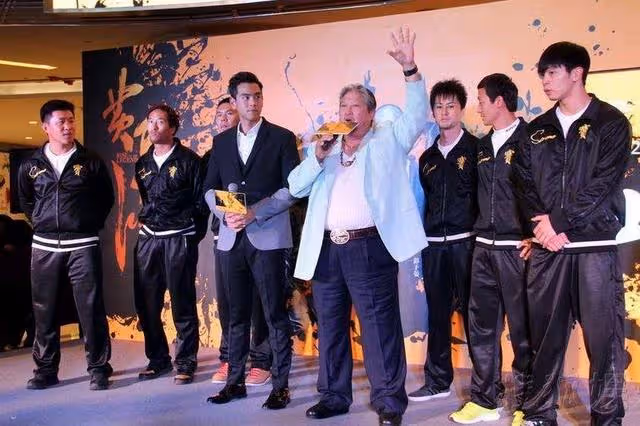 洪金寶:我捧出來的人,後來我都叫不動了!成龍:沒有我叫不動的人!