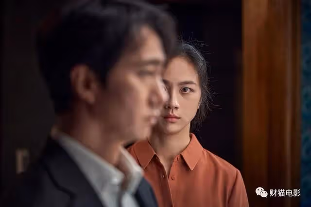 湯唯又扮演了一次韓國王佳芝,可惜智商還是沒有在線