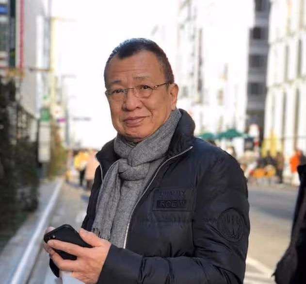 8位移居海外的明星現狀:知名港姐租房當家教,田震曬豪車豪宅