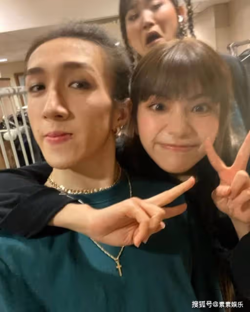 紅館傷者李啟言第3次發文:確定全身癱瘓,感謝女友的陪伴治療