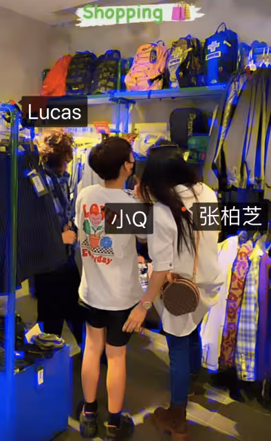 張柏芝攜子外出購物,背4萬元包包太招搖,停工兩年養仨子不差錢