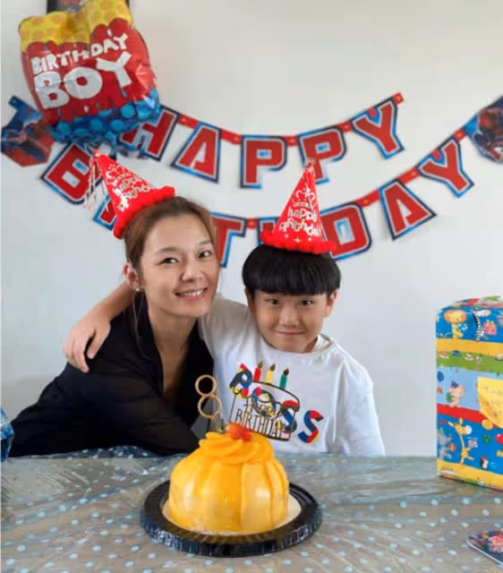 呂慧儀為兒子慶生!對嘴親吻惹爭議,離婚後獨自帶娃很辛苦曾餓暈