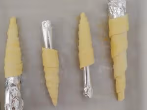 奶油號角/羊角酥（附：用錫紙自製模具的方法）