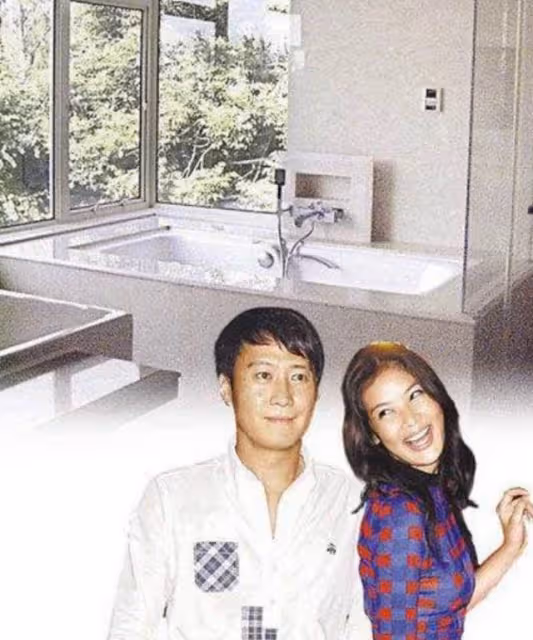曬曬黎明在香港住的房子，外觀霸氣十足，院子種著參天大樹，比他家四層樓都要高