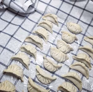 白菜香菇豬肉餃子