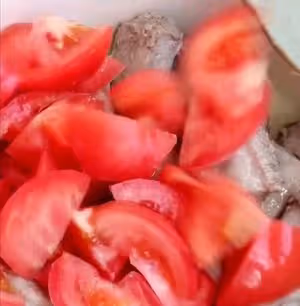 夏季最好喝的開胃湯～番茄玉米排骨湯