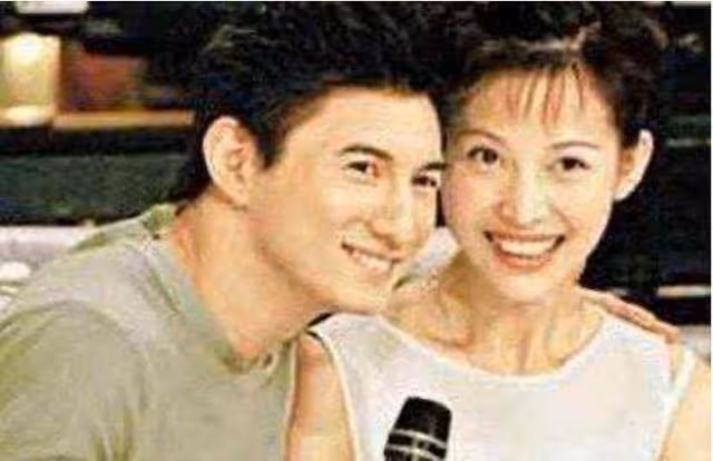 18年前她因為錢離開吳奇隆，現在吳奇隆身家過億，她過得如何