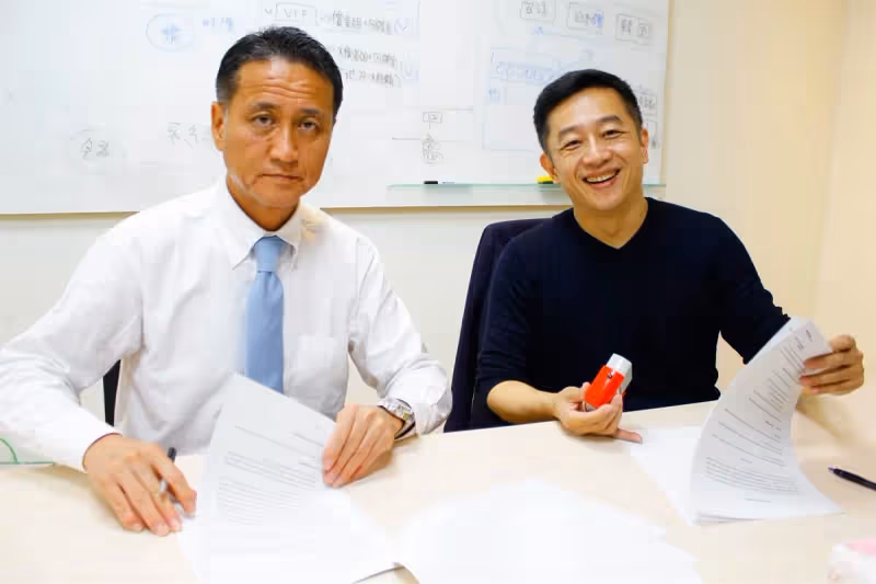倉儲大火受災戶！本土劇一哥無奈曝「直接賠掉2千萬」開業6年陷困境「公司囤貨佔3層樓」：完蛋了