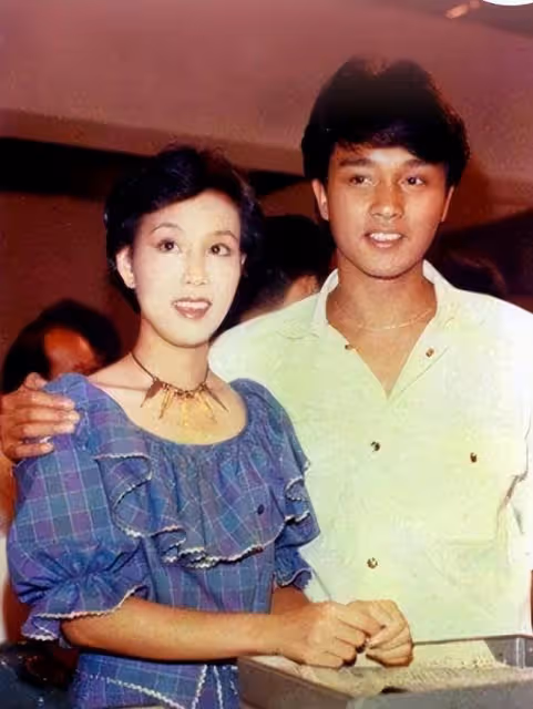 幸福!香港知名女星為外孫辦百日宴,三姐「包租婆」元秋現身道賀