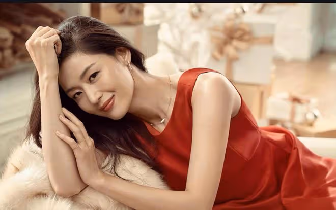 全智賢:為了追張國榮,將自己追成國際巨星,堪稱張國榮最「牛」女粉絲