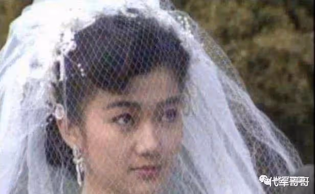 她20歲出道!憑瓊瑤劇爆紅 卻因飛機墜海不幸遇難「年僅29歲」至今讓人遺憾