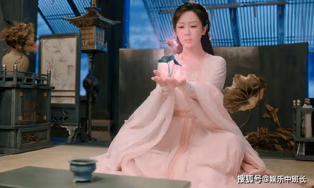 《沉香如屑》在天界用花瓣有損真身，凡間的顏淡為何成了散花童子？