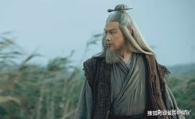 《雪中悍刀行》兩袖青蛇一劍開天門，幾分鐘看完李淳罡一生