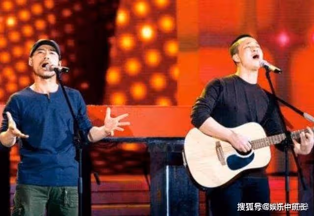 還記得10年前走紅的「旭日陽剛」嗎？如今兩個人，差距越來越大