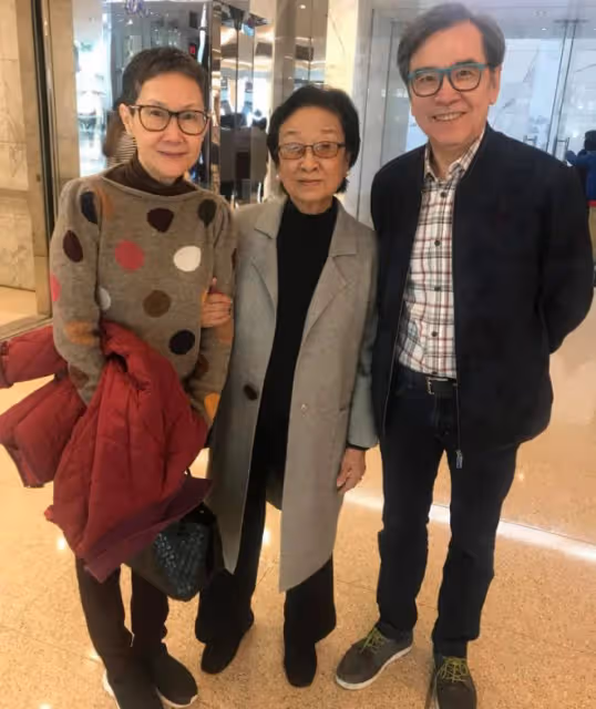 知名主持方太近況!88歲疾病纏身眼睛難睜開,欲移居國外安享晚年