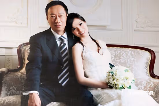 嫁入豪門12年！曾馨瑩忍不住訴「年齡差距大有代溝」　公開夫妻私下相處模式：征服老公有高招