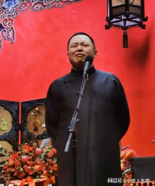 德雲社閻鶴祥凌晨發文，講述看電影的經歷，評論區畫風卻集體跑偏