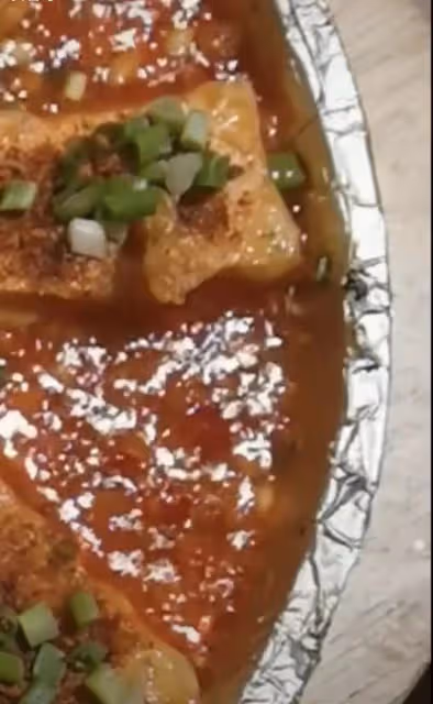 付笛生夫婦吃小飯館!狂飲4元多啤酒低調無人識,任靜手臂顯粗壯