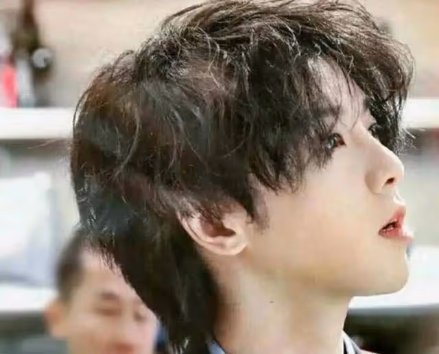 鹿晗30歲我信,華晨宇30歲我也信,但他也30歲?