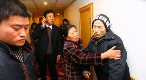 還記得多年前火爆網絡的「犀利哥」嗎?他現在過得怎樣?