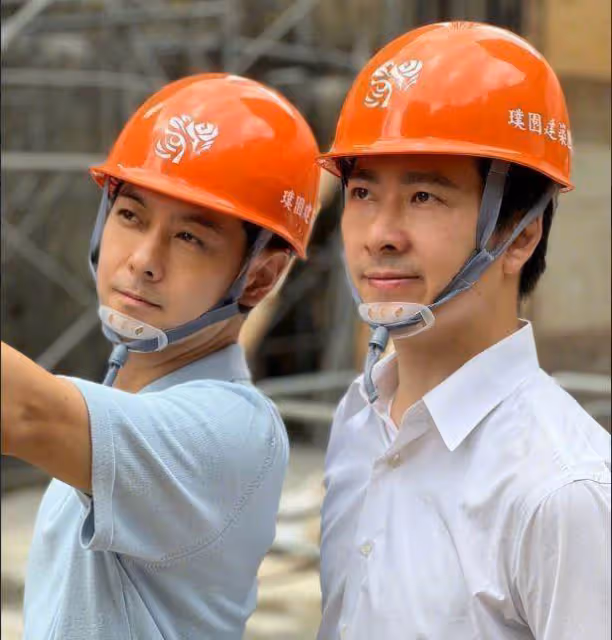 陳若儀曬林志穎病床照！kimi守在爸爸身邊，緊握纏著膠布的雙手，父子深情好感人